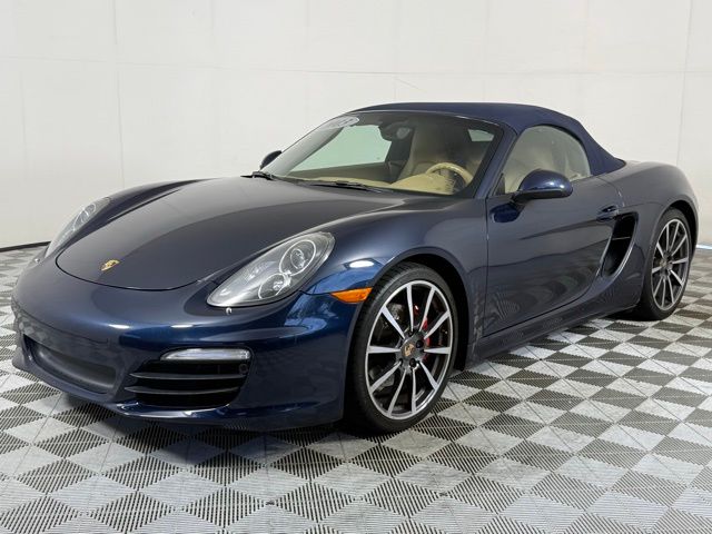 2013 Porsche Boxster S photo 2