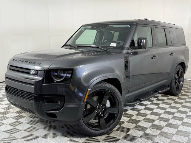 2026 Land Rover Defender S's photo