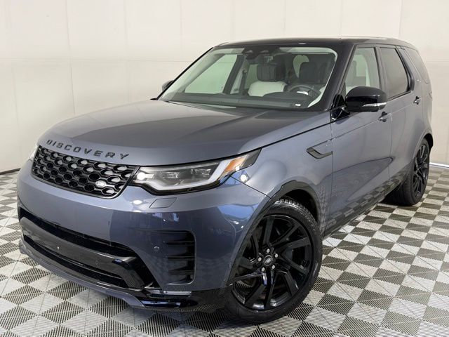 2025 Land Rover Discovery P360 Dynamic SE's photo