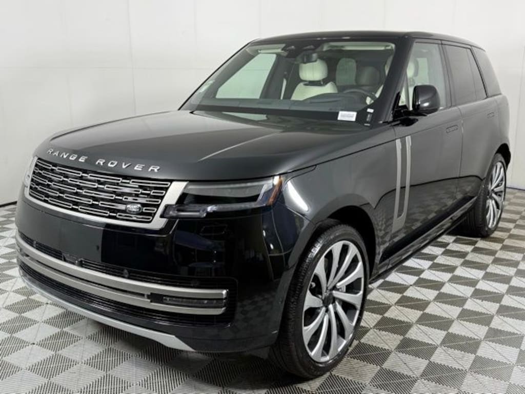 New 2026 Land Rover Range Rover SE SUV