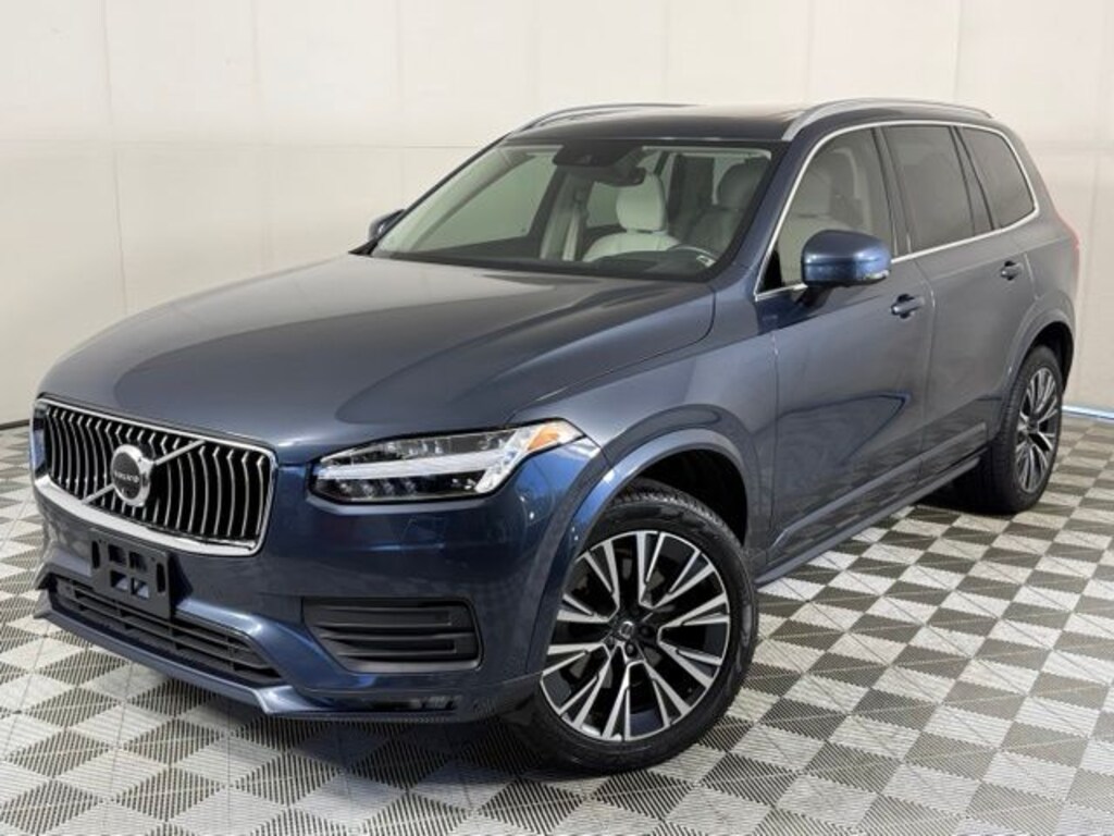 Used 2022 Volvo XC90 T6 Momentum SUV