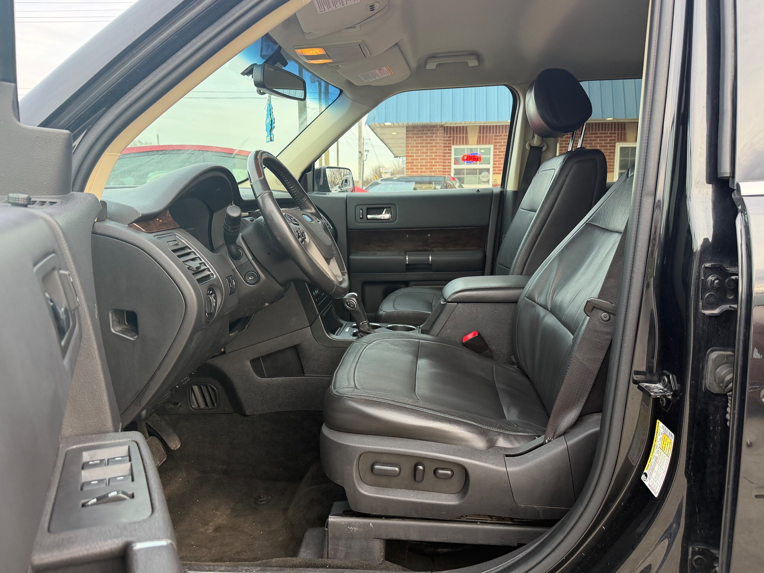 2013 Ford Flex Limited - Photo 11