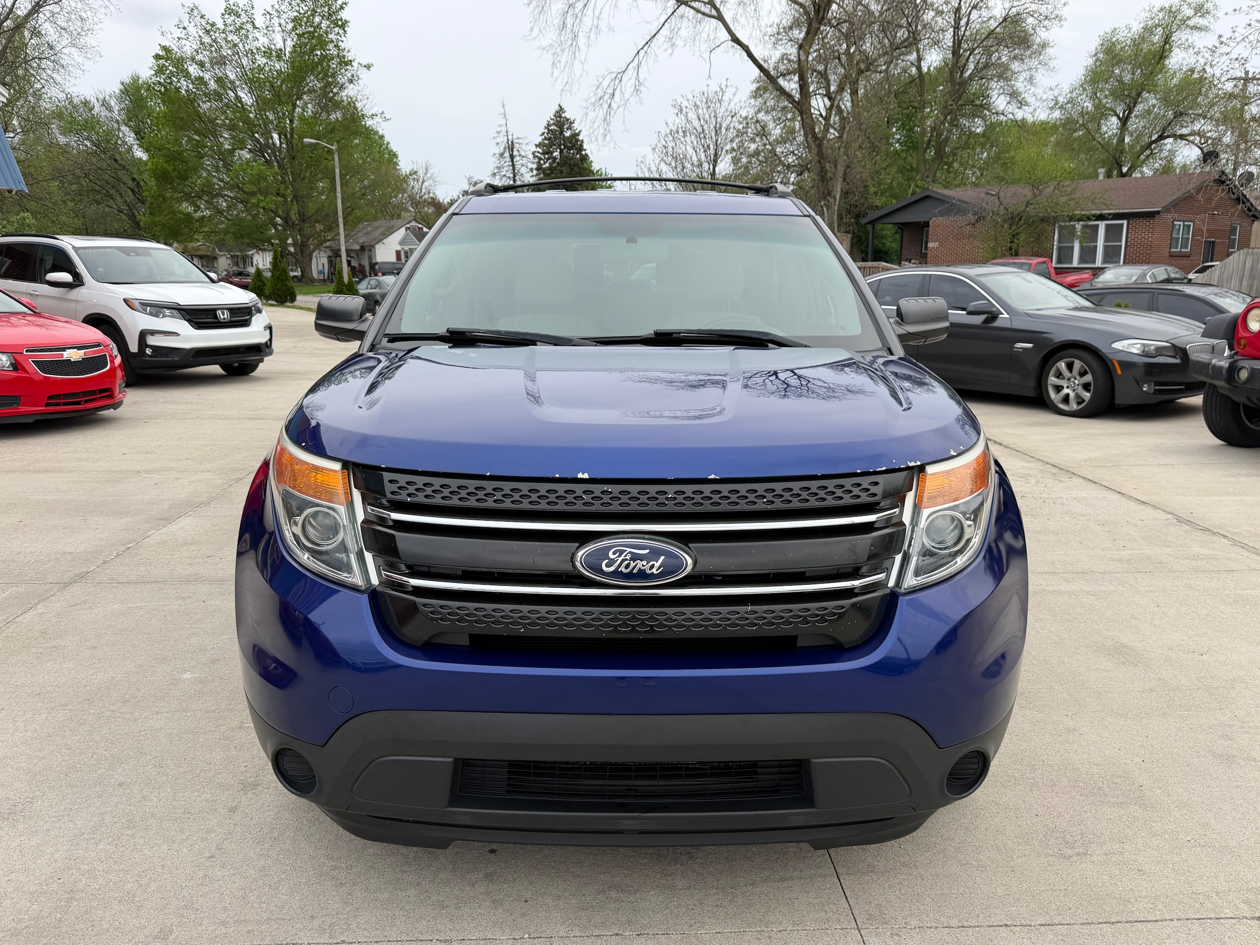 Vehicle Image 2