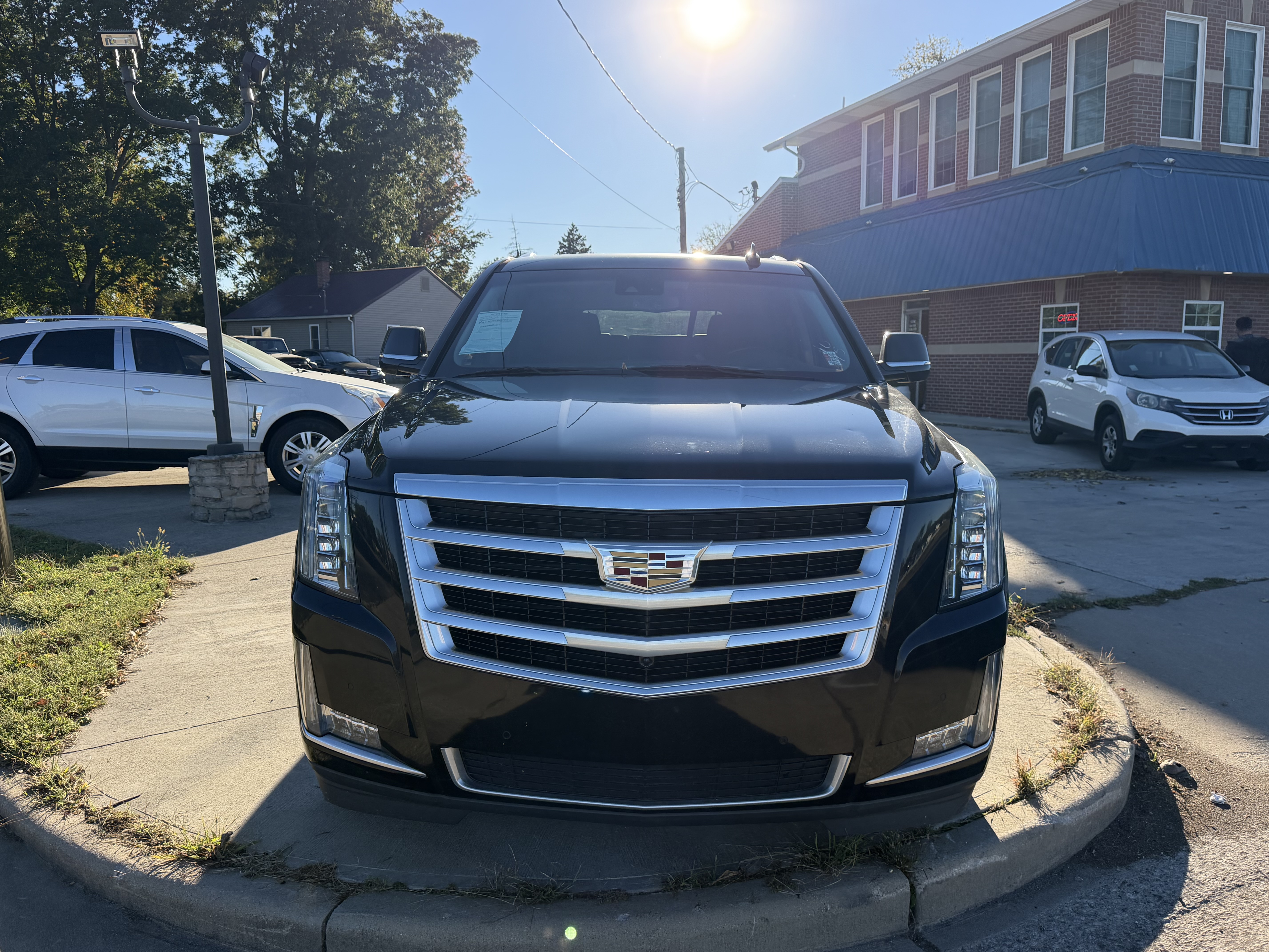 Used 2019 CADILLAC Escalade Luxury SUV