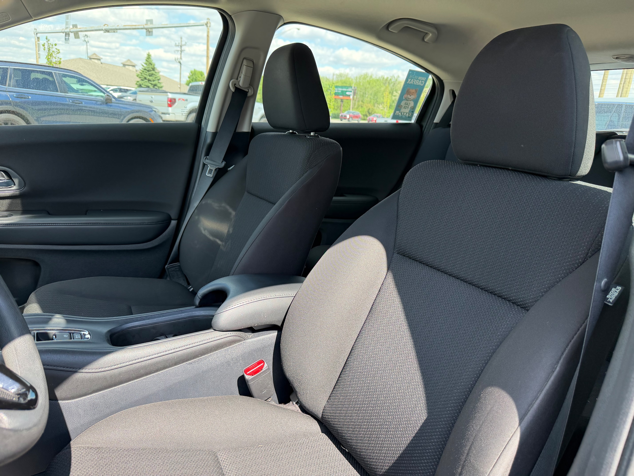 2018 Honda HR-V LX - Photo 8