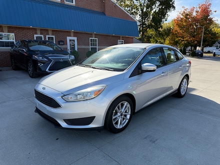 2016 Ford Focus SE Sedan