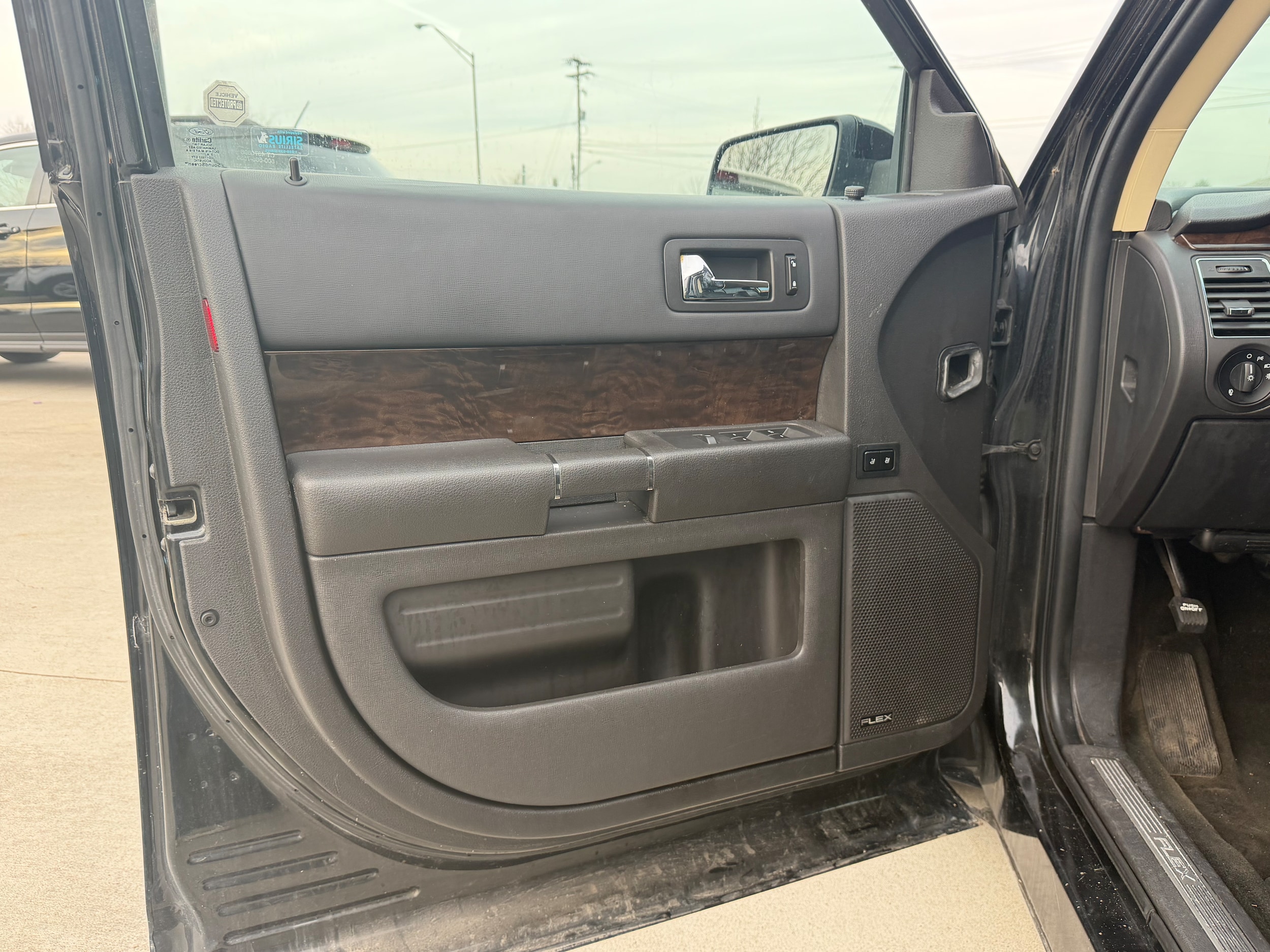 2013 Ford Flex Limited - Photo 10