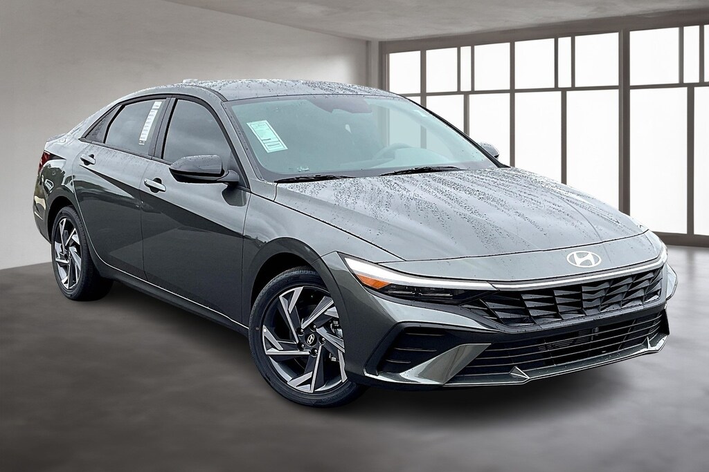 New 2025 Hyundai Elantra Hybrid SEL Sport Sedan