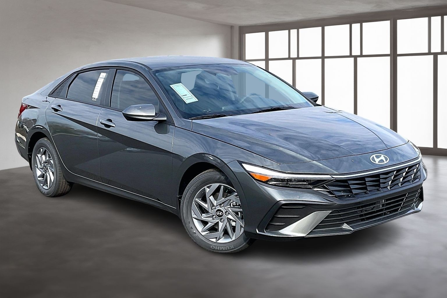 2026 Hyundai Elantra Hybrid Sedan 