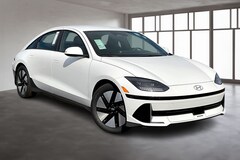 2025 Hyundai IONIQ 6 SE Sedan
