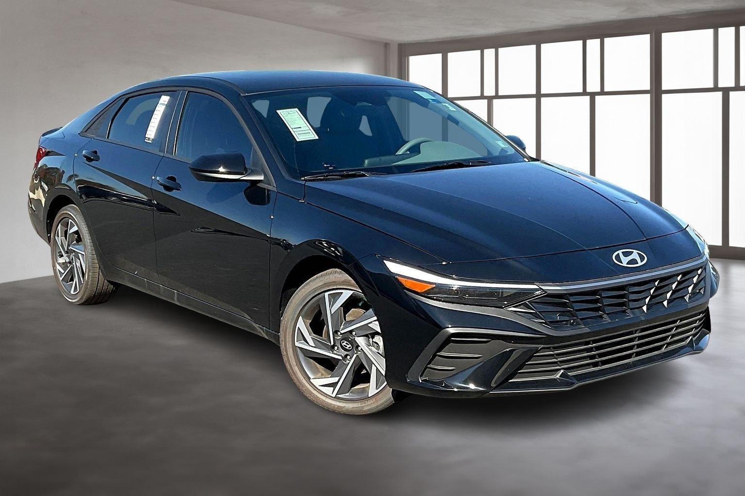 2025 Hyundai Elantra Hybrid Sedan 