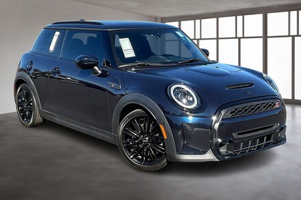 2023 MINI Cooper S Iconic Hatchback
