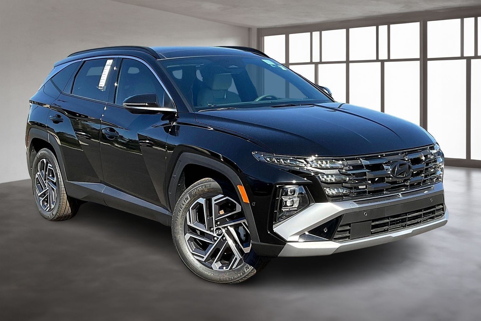 2025 Hyundai Tucson Hybrid SUV 