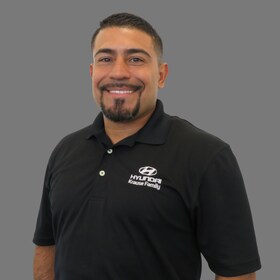 Staff member Miguel Seda from 62ed2cd6d9ca