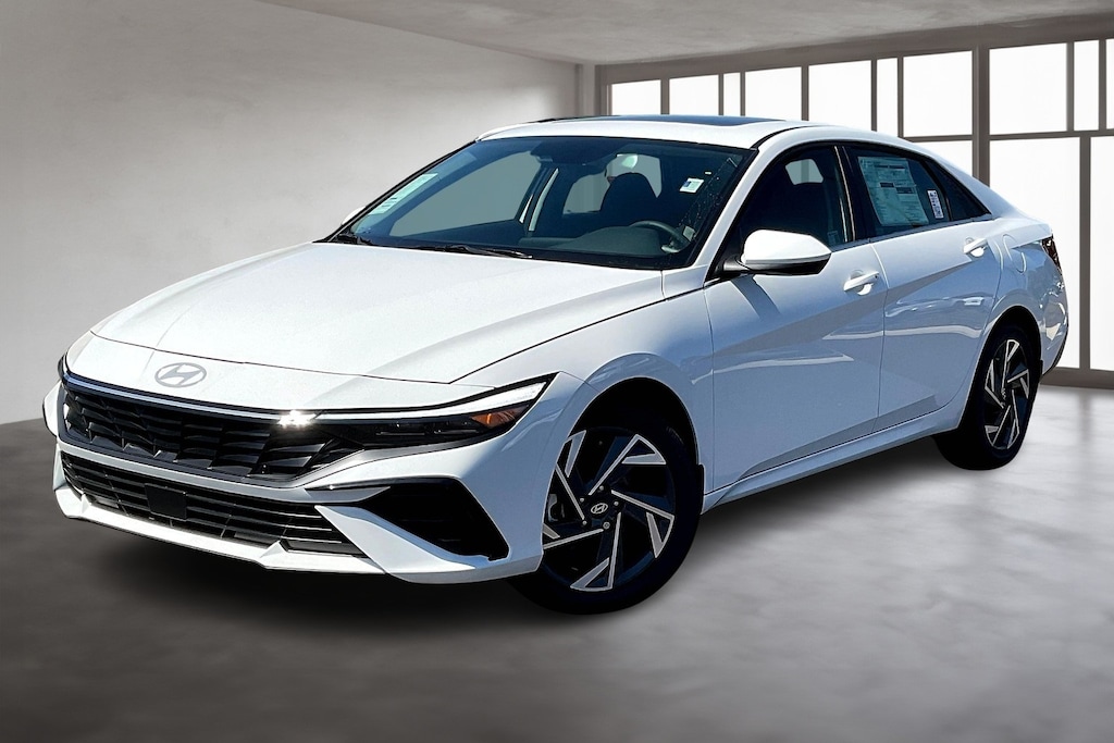 New 2025 Hyundai Elantra SEL Convenience Sedan