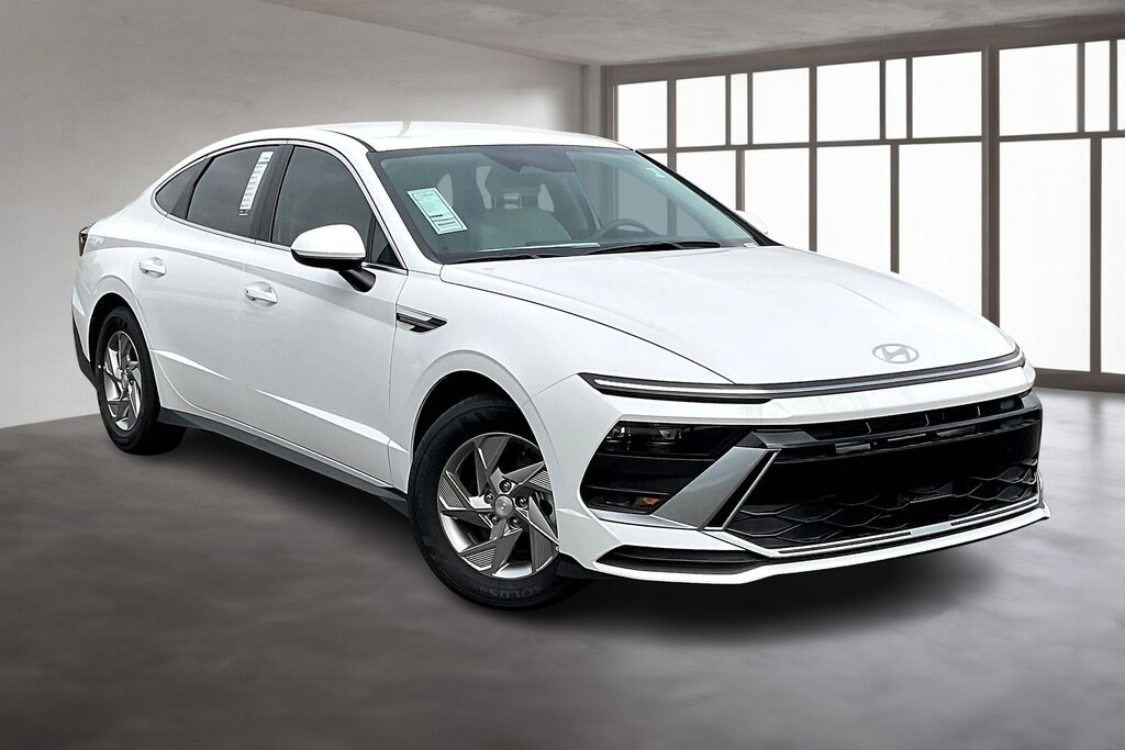 New 2025 Hyundai Sonata SE Sedan