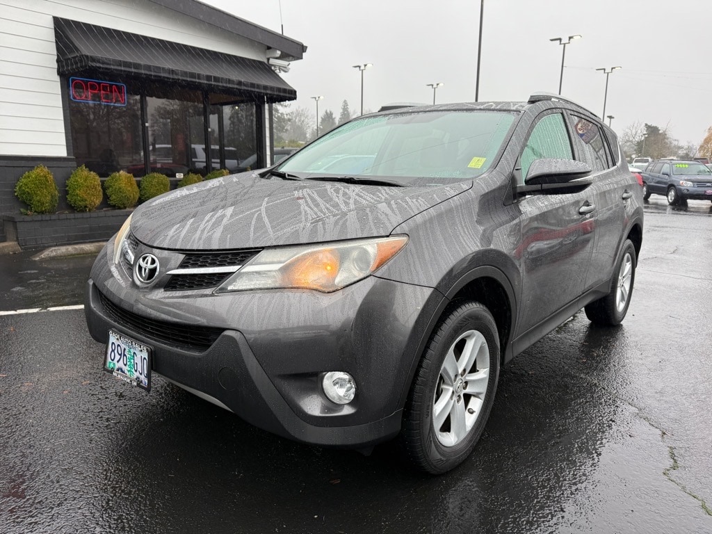 Used 2013 Toyota RAV4 XLE SUV