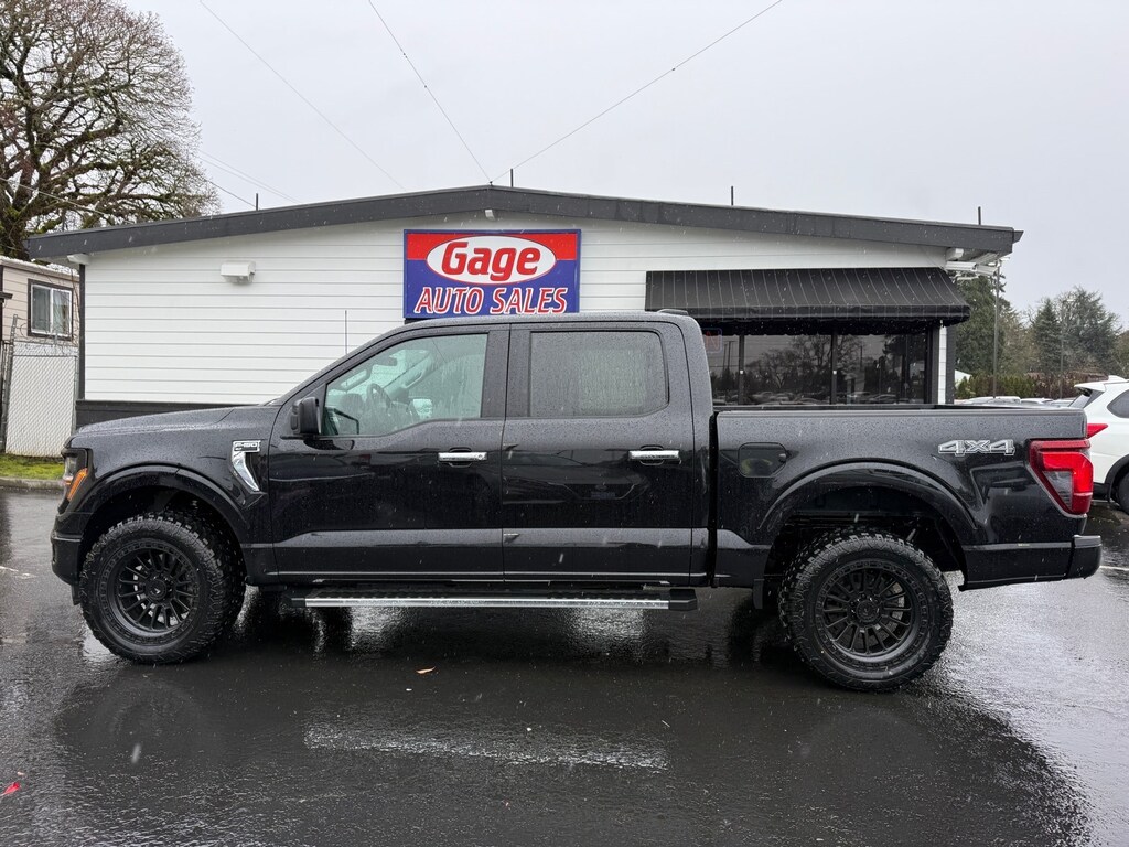 Used 2025 Ford F-150 XLT Truck SuperCrew Cab