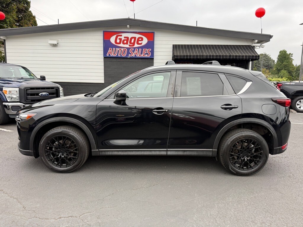 2017 Mazda CX-5 Touring photo 2