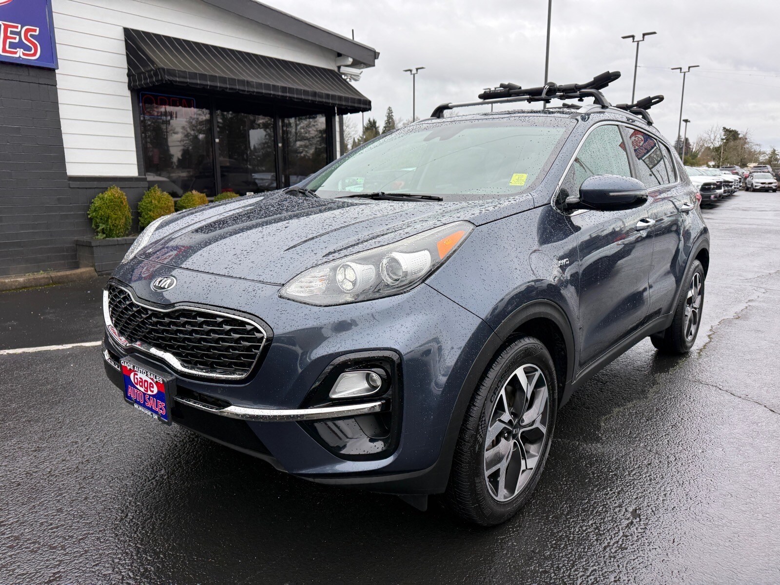 2020 Kia Sportage EX - Photo 3