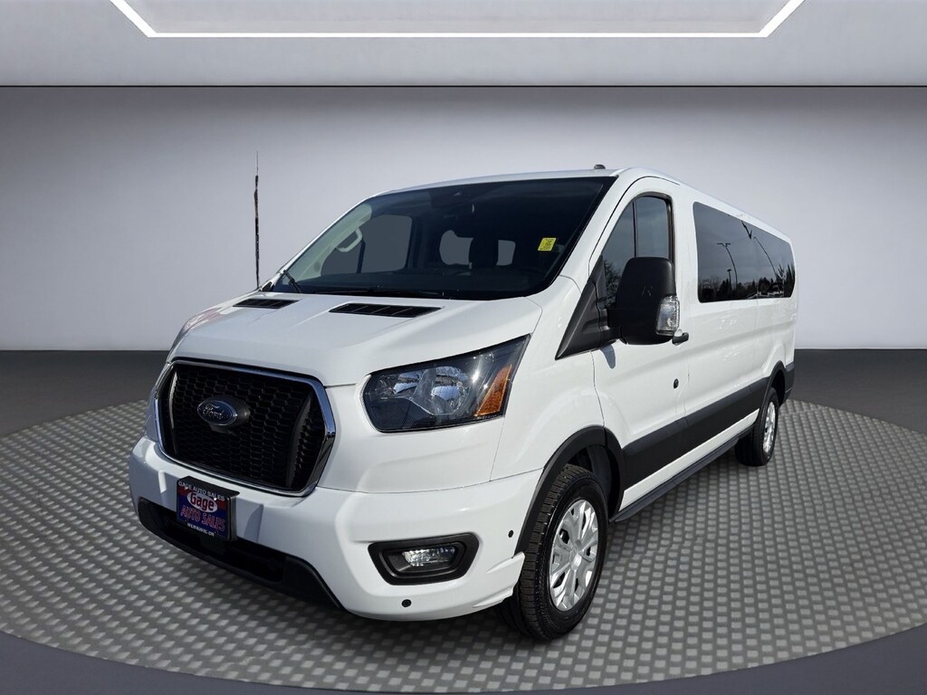 Used 2025 Ford Transit 350 HD XLT Wagon Low Roof Van
