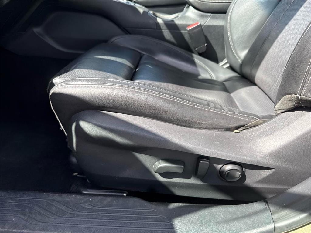 2020 Subaru Outback Limited - Photo 18