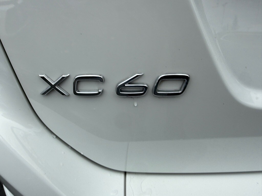 Used 2016 Volvo XC60 T6 Drive-E SUV