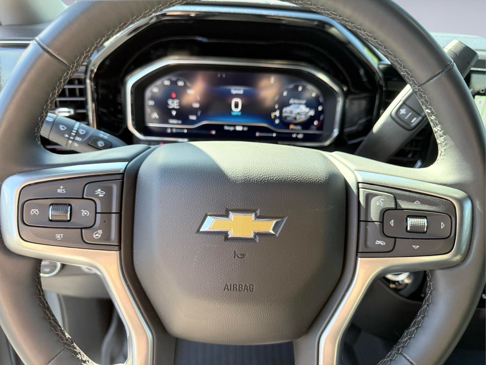 2025 Chevrolet Silverado 1500 LT - Photo 31