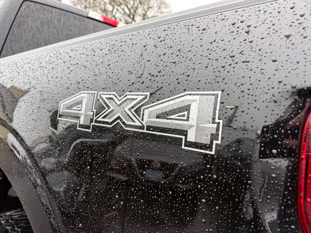 Used 2025 Ford F-150 XLT Truck SuperCrew Cab