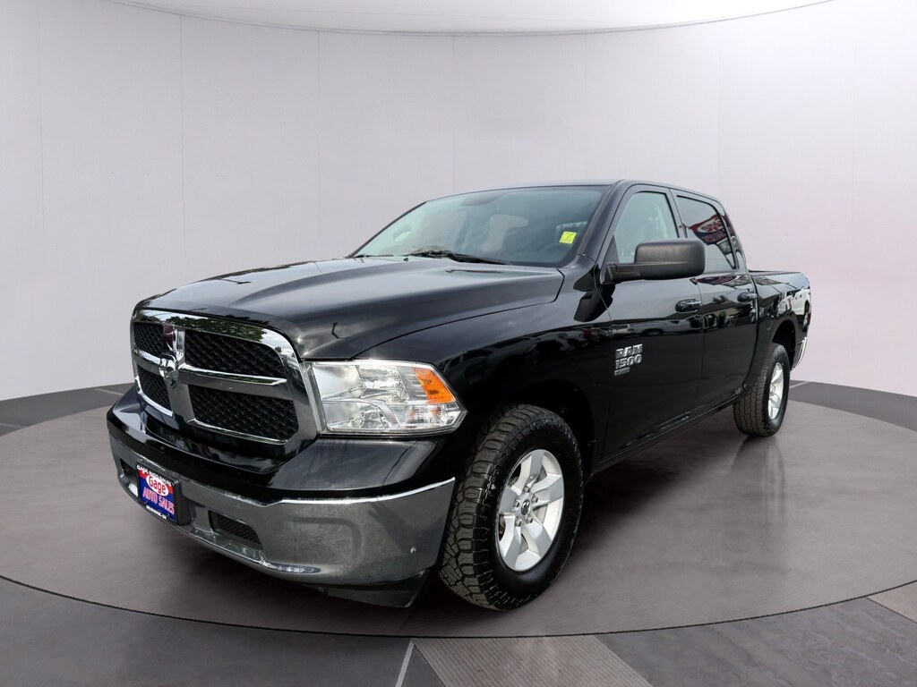 Used 2021 Ram 1500 Classic SLT Truck Crew Cab