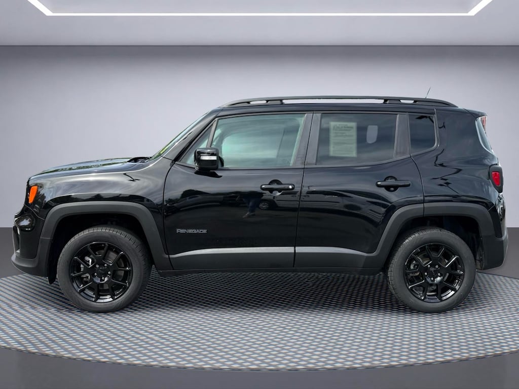 Used 2019 Jeep Renegade Altitude SUV