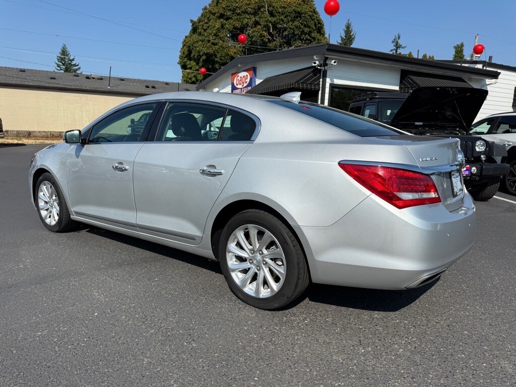 2015 Buick LaCrosse Leather photo 4