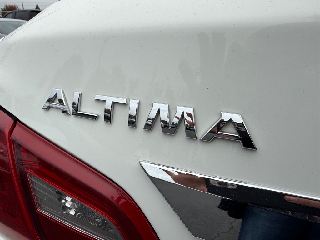 2018 Nissan Altima 2.5 SV photo 4