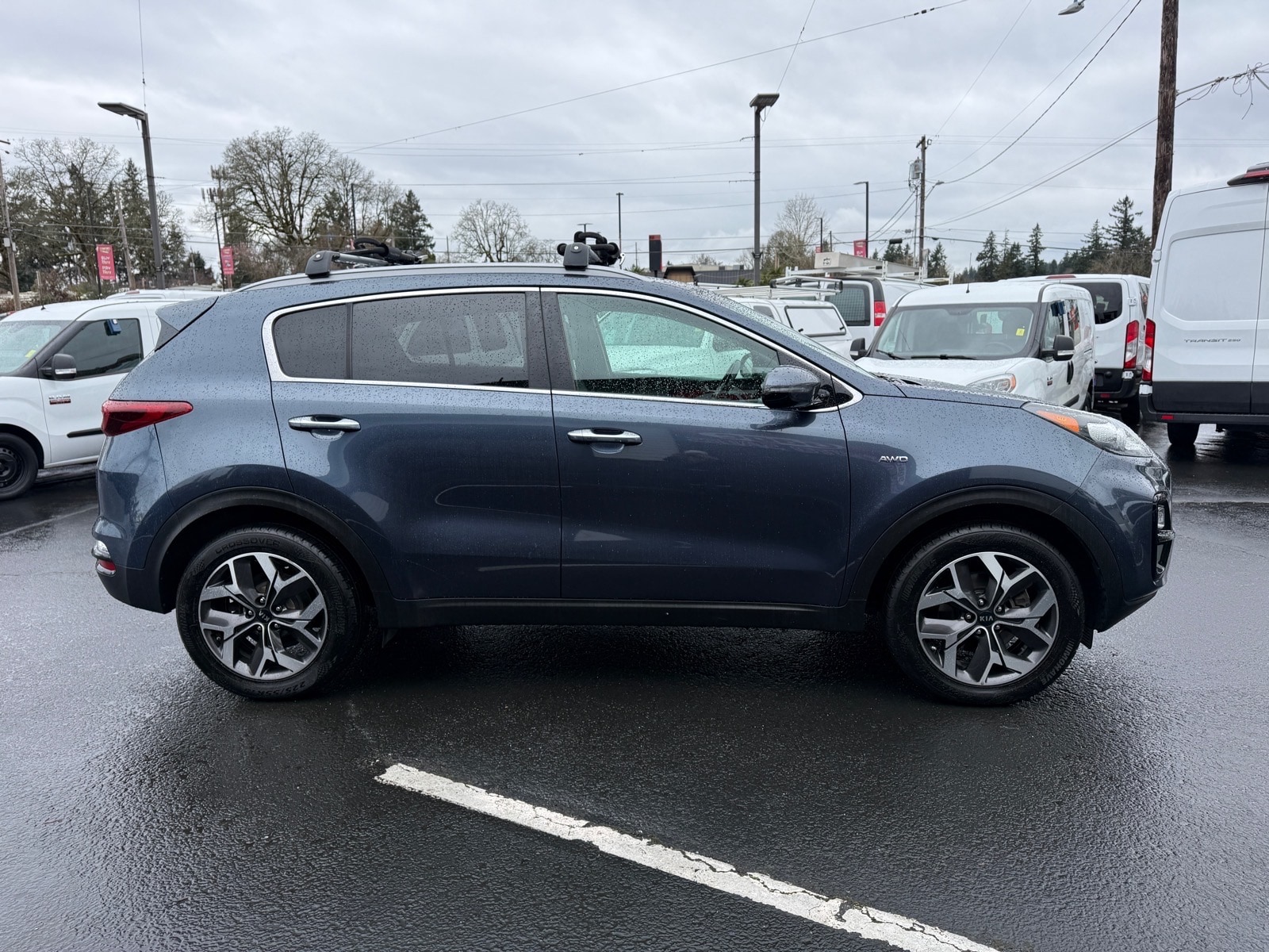 2020 Kia Sportage EX - Photo 9