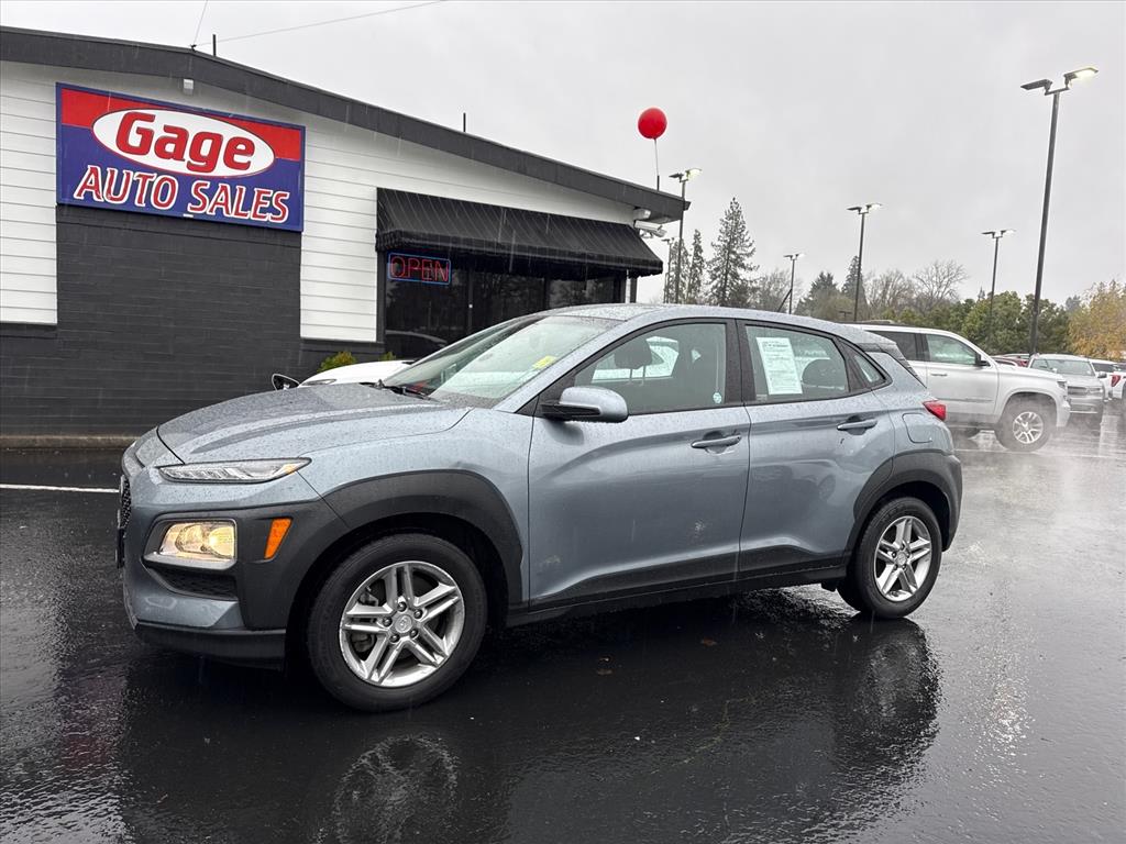 2021 Hyundai Kona SE's photo