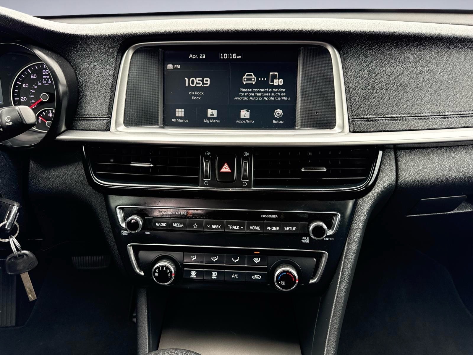 2020 Kia Optima LX - Photo 20
