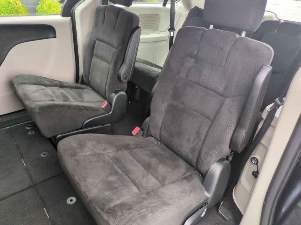 Used 2014 Dodge Grand Caravan American Value Package American Value Package Mini-Van