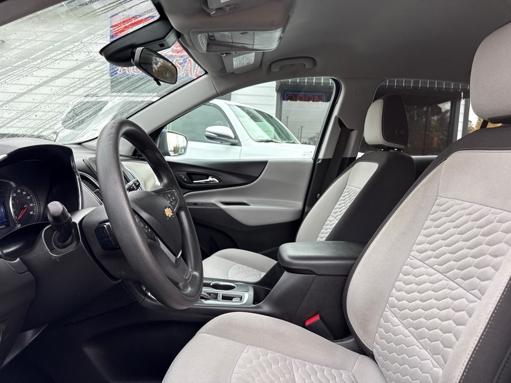 2021 Chevrolet Equinox LT - Photo 15