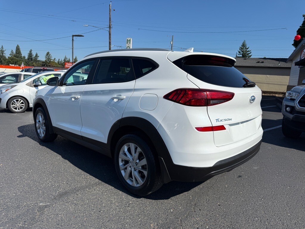 2020 Hyundai Tucson Value photo 2