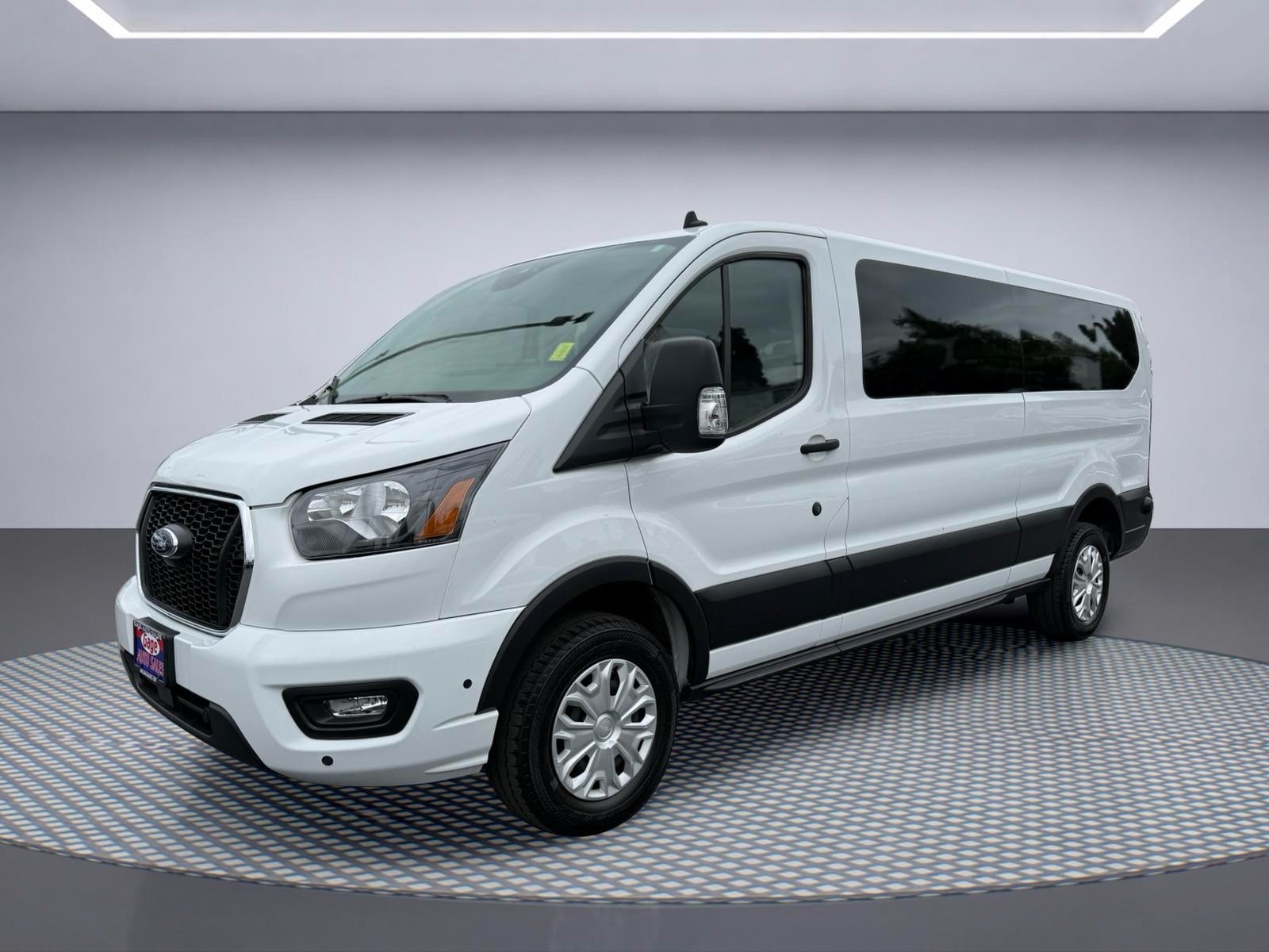 2024 Ford Transit 350 XLT Low Roof Sliding Pass. 148's photo