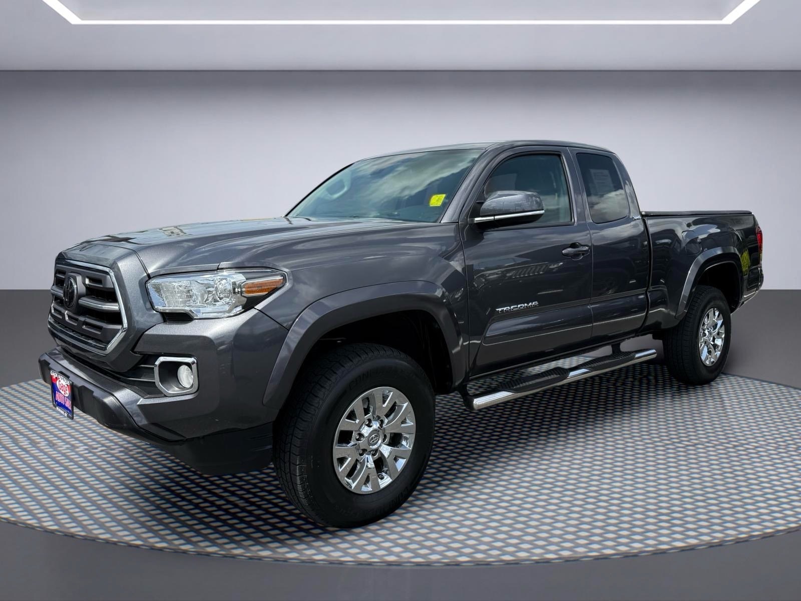 2019 Toyota Tacoma SR5 Access Cab 2WD V6 Auto Std Bed's photo