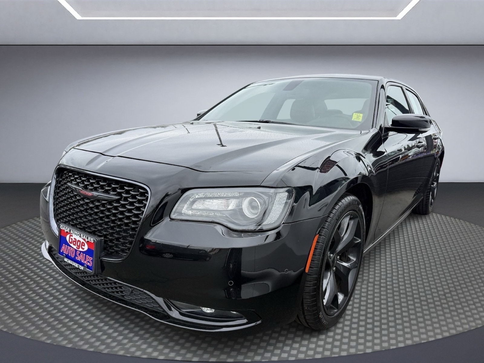 2023 Chrysler 300