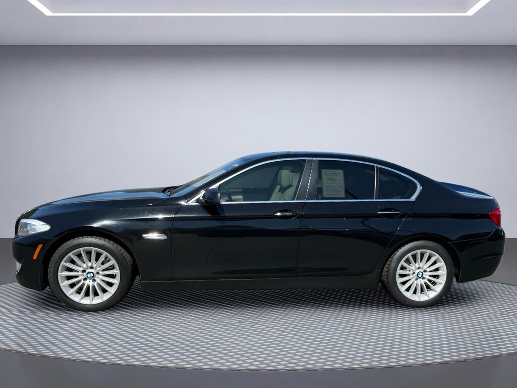 Used 2013 BMW 5 Series 535i xDrive Sedan