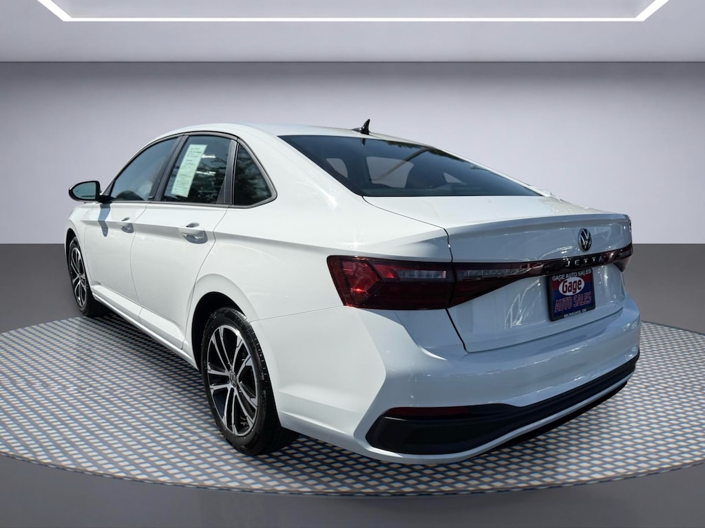 Used 2025 Volkswagen Jetta Sport Sedan