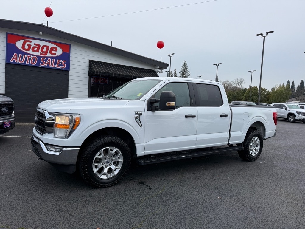2022 Ford F-150 XLT's photo