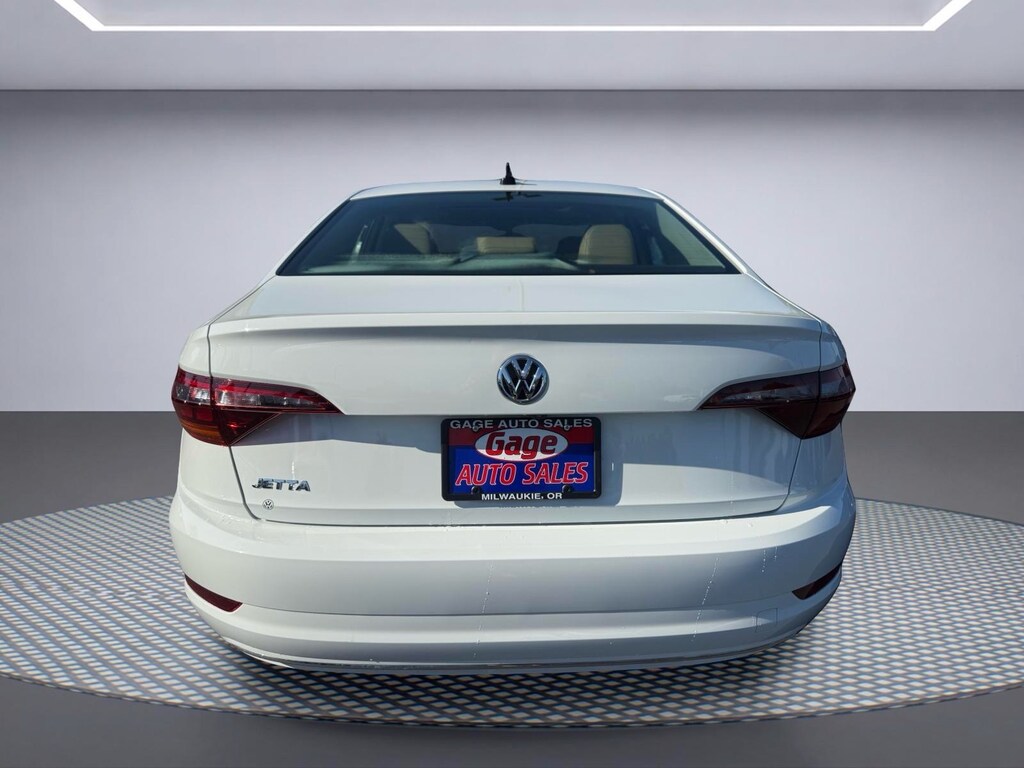 Used 2019 Volkswagen Jetta SEL Sedan