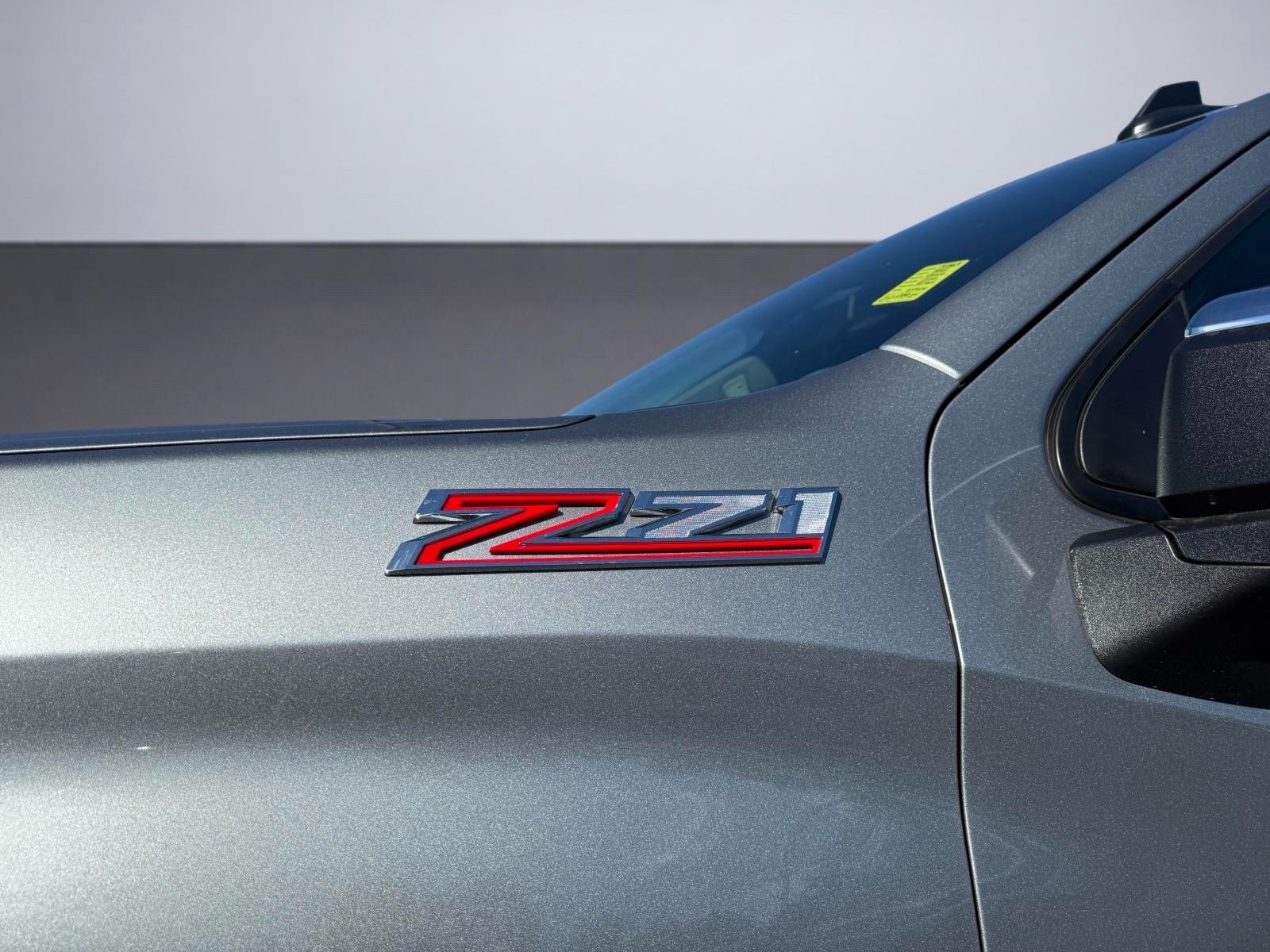 2025 Chevrolet Silverado 1500 LT - Photo 13
