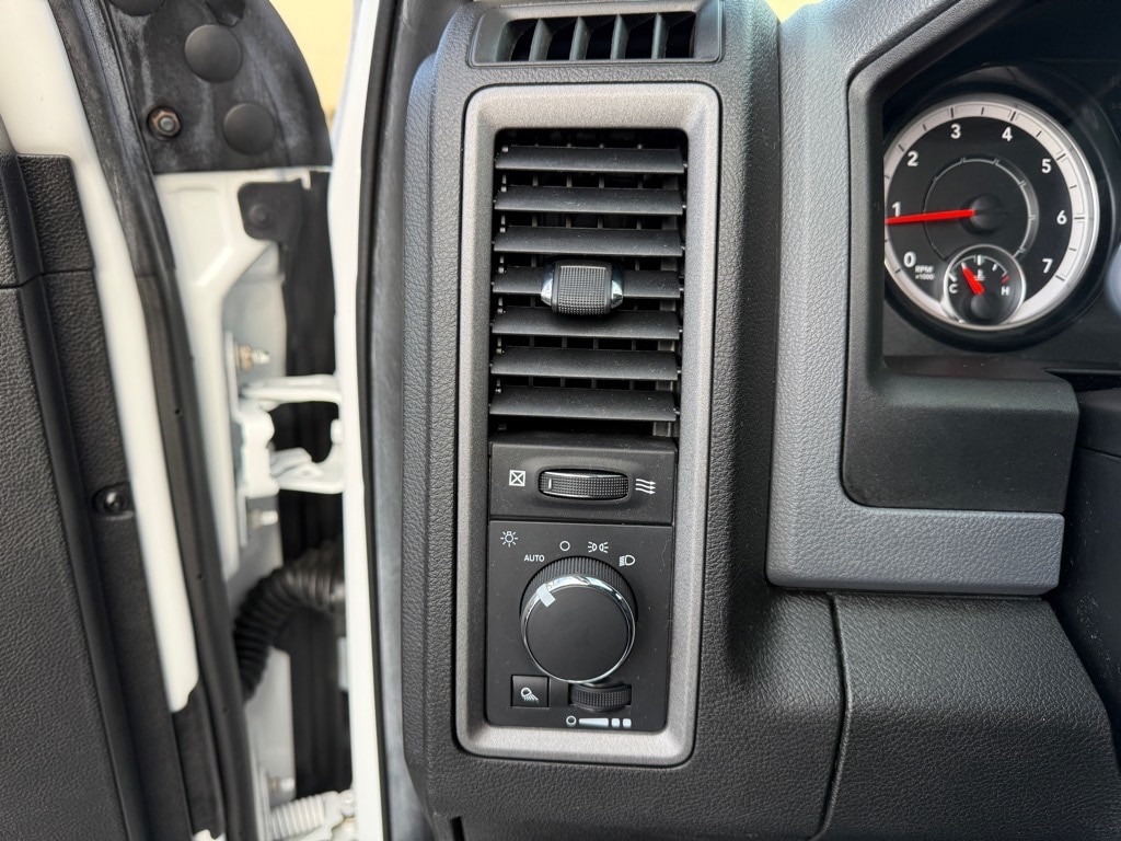 2019 RAM Ram 1500 Classic Tradesman - Photo 28