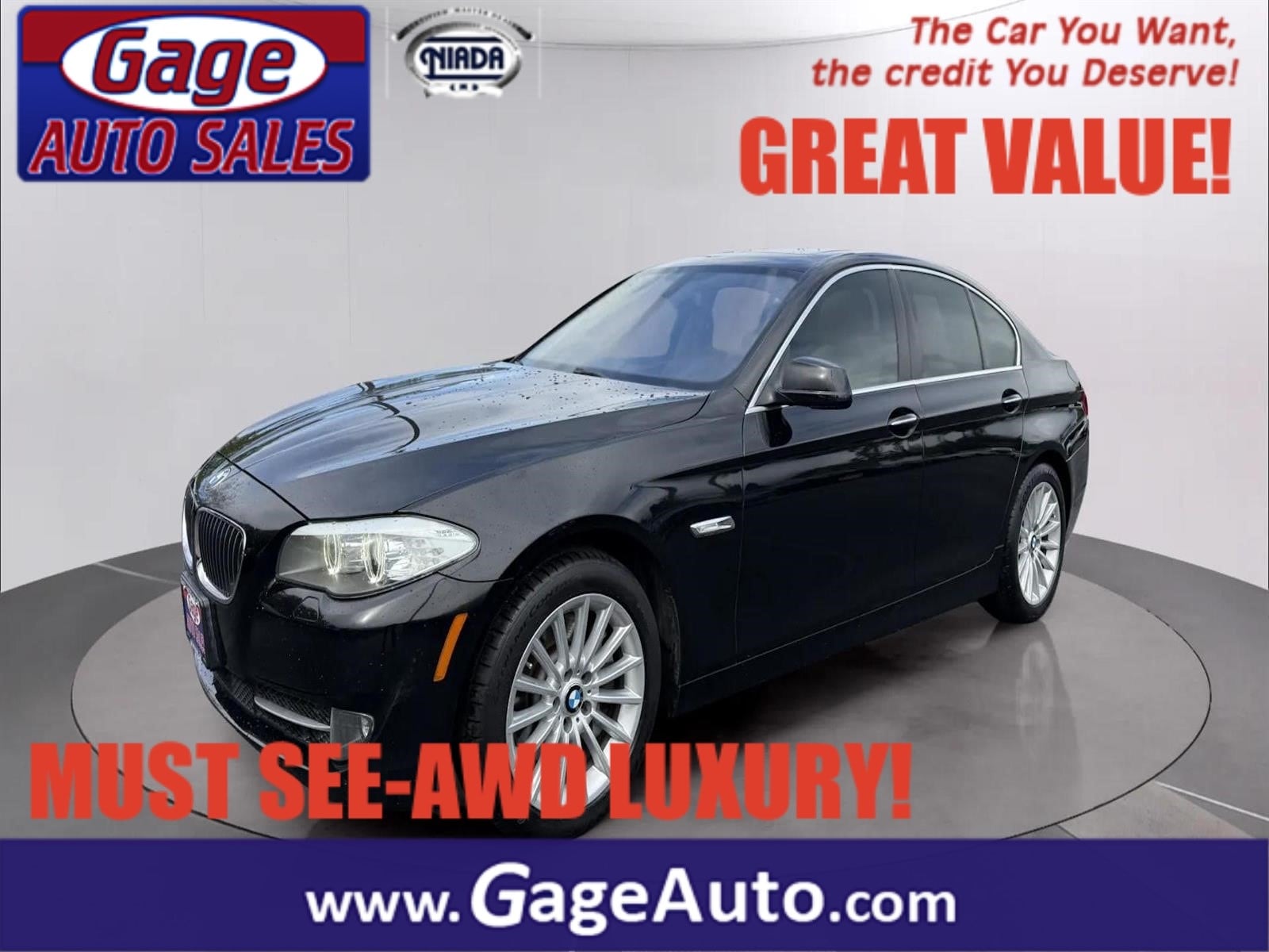 2013 BMW 5 Series 535i xDrive Sedan's photo