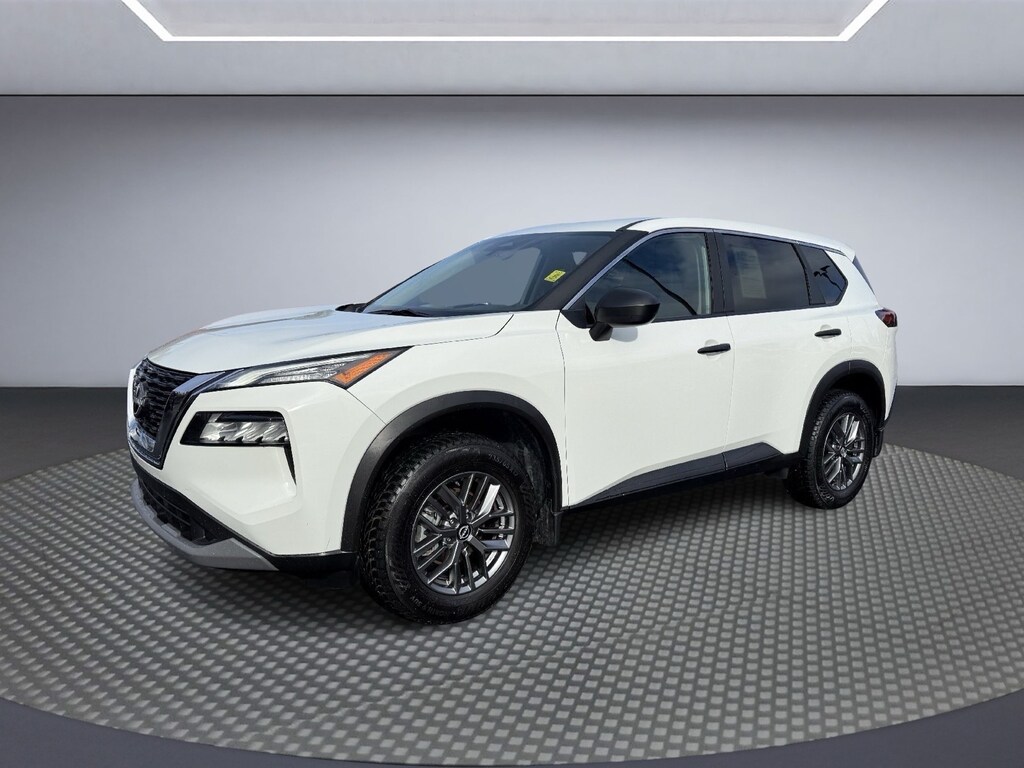 Used 2023 Nissan Rogue S SUV